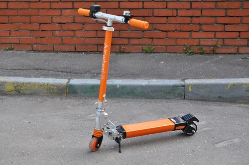 Электросамокат Airwheel Z8 Внешний вид электросамоката Airwheel Z8