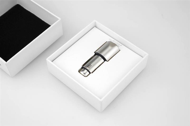 Xiaomi Mi Car Charger fast version Xiaomi Mi Car Charger fast version